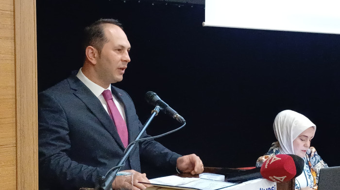 Hak-İş ev çalışanları için harekete geçti!