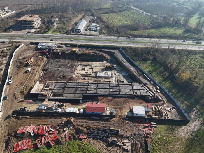 Otel yatırımı hızla ilerliyor