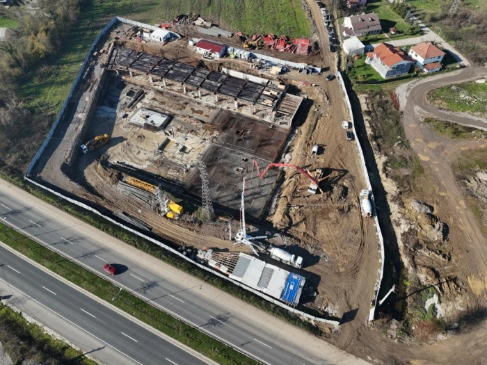 Otel yatırımı hızla ilerliyor