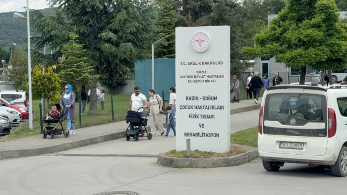 Mineralli güneş kremi kullanılmalı