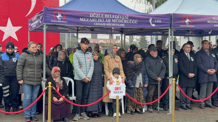 Hayatını kaybeden polis için tören: Gözyaşlarıyla uğurlandı