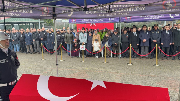 Hayatını kaybeden polis için tören: Gözyaşlarıyla uğurlandı