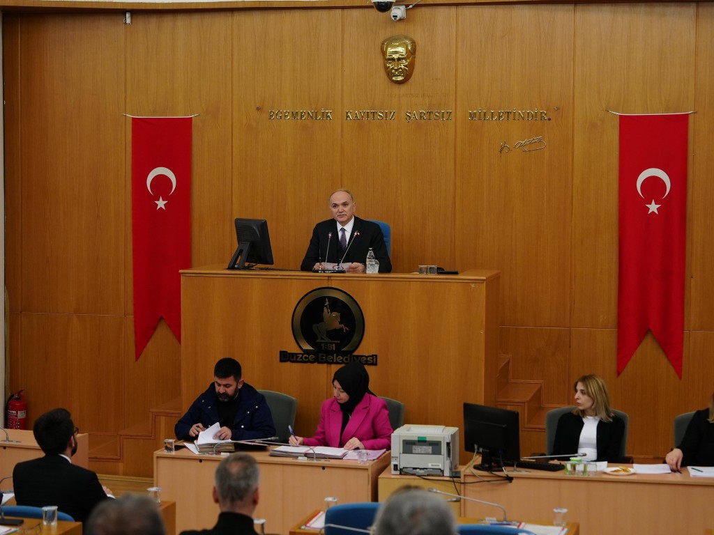 Siyasi kaoslara geçit vermeyeceğiz