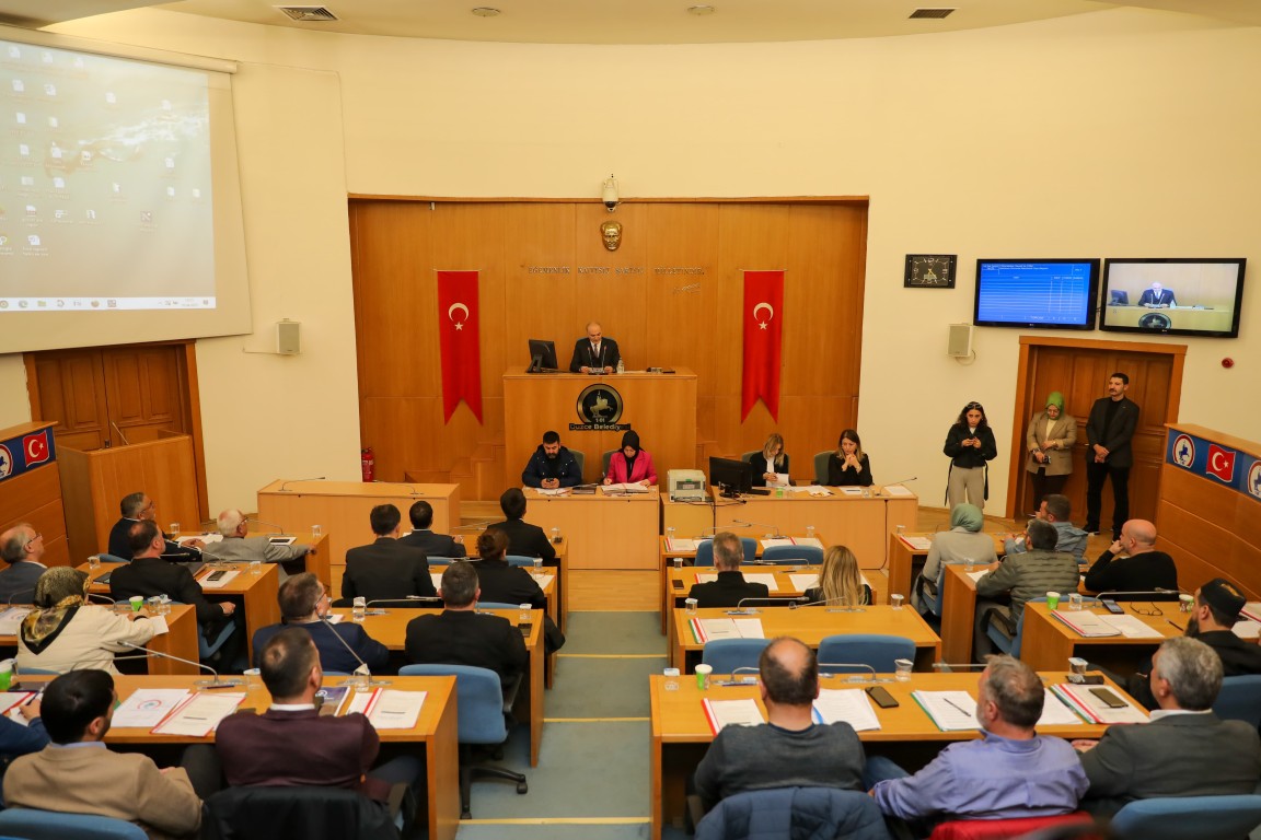 Siyasi kaoslara geçit vermeyeceğiz