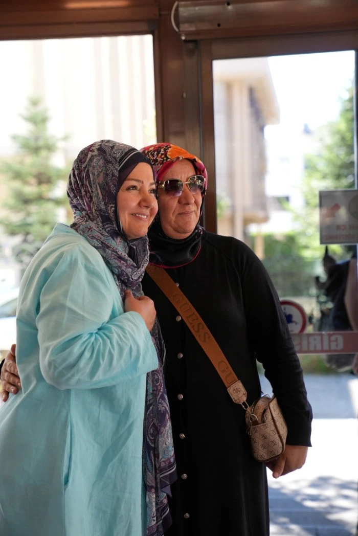 D&Uuml;ZCE&rsquo;YE HAYRANLIĞINI BİR KEZ DAHA YİNELEDİ