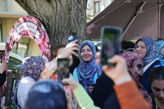 D&Uuml;ZCE&rsquo;YE HAYRANLIĞINI BİR KEZ DAHA YİNELEDİ
