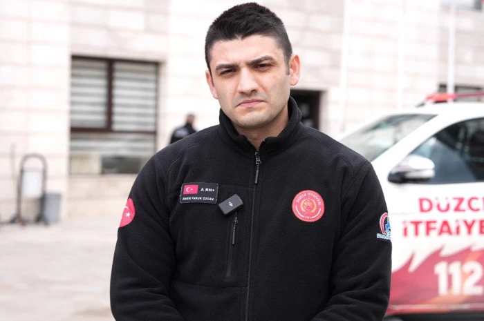 "Enkazlarda hem umut hem de tarifsiz acılar vardı"