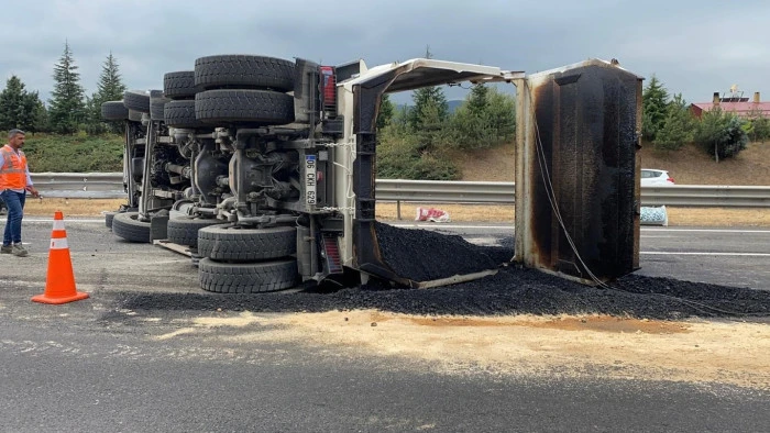 Anadolu Otoyolu'nda Kaza