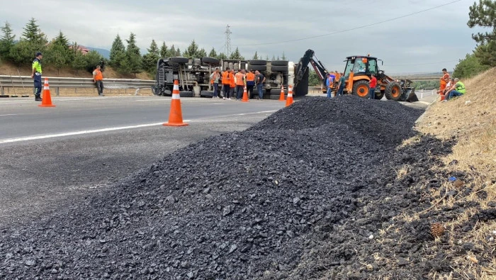 Anadolu Otoyolu'nda Kaza