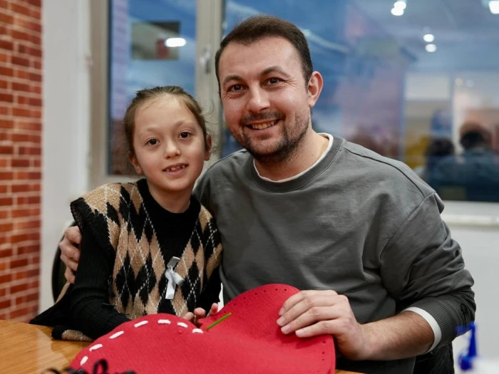 Bilim Merkezi'nde anne-&ccedil;ocuk at&ouml;lyeleri