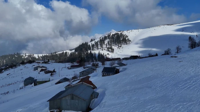 1800 Rakımda G&ouml;rsel Ş&ouml;len: Kard&uuml;z Yaylası