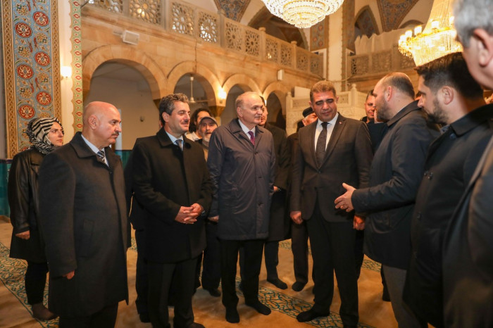Kent Meydanı Projesinin 1. etabı açıldı