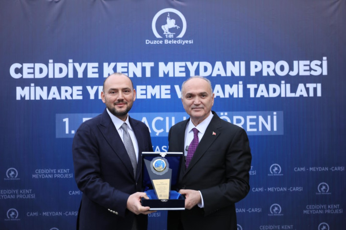 Kent Meydanı Projesinin 1. etabı açıldı