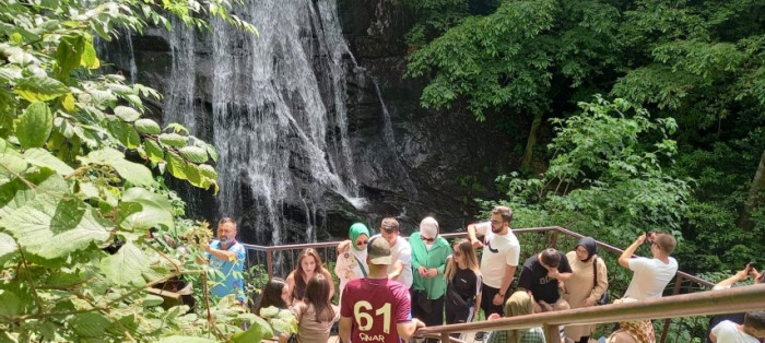 Korugöl tabiat Parkı ve Efteni Gölü ziyaretçi akınına uğradı.