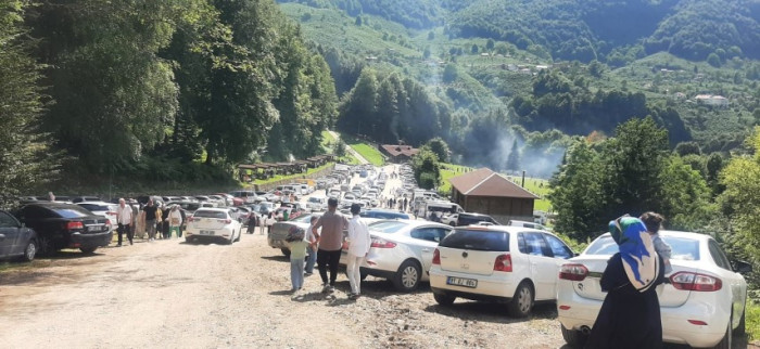 Korugöl tabiat Parkı ve Efteni Gölü ziyaretçi akınına uğradı.