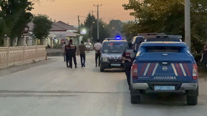 Yolu kapatan köylülerden doğalgaz tepkisi