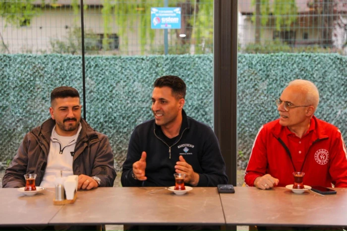 D&uuml;zce&rsquo;de Anlamlı Buluşma