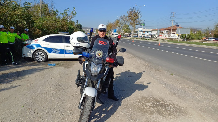 Limitleri aştılar polise takıldılar