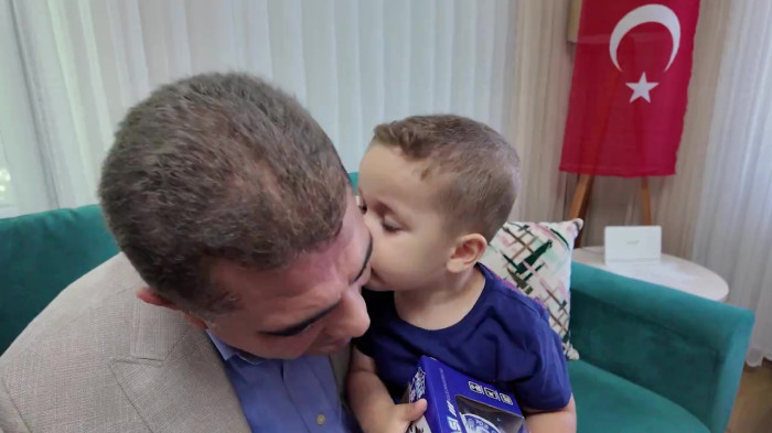 Aslan Vali O miniklere sürpriz ziyaret yaptı