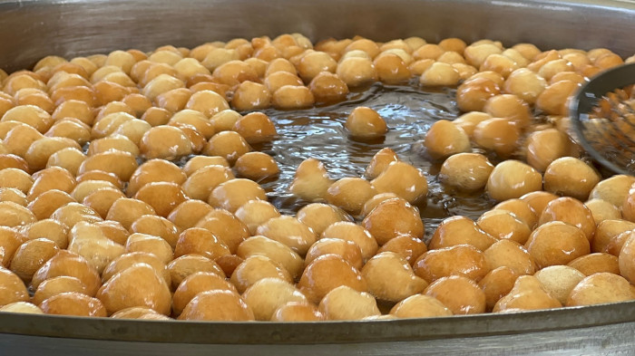 Narin Güran adına Düzce'de lokma dağıtıldı!