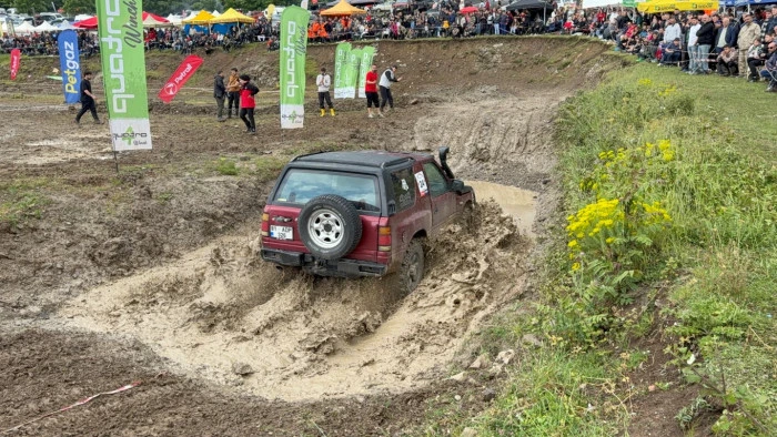 Off-Road yarışları nefes kesti