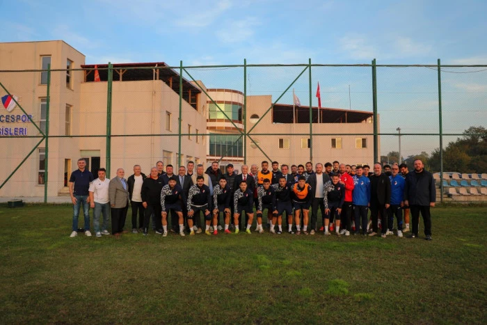 Namağlup takım liderlik yolunda 