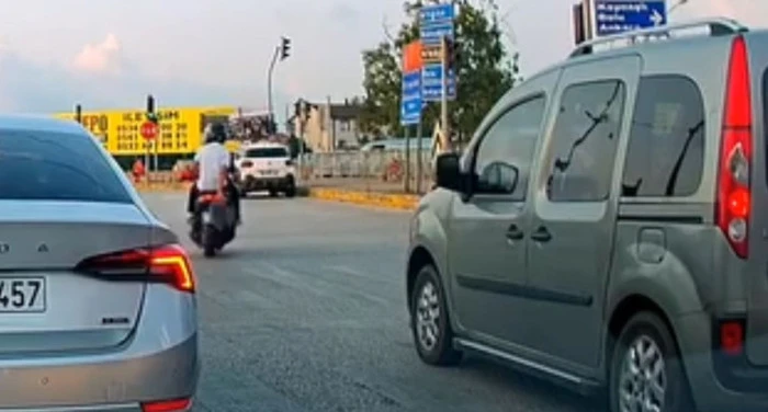 Düzce'de Kırmızı Işık Cezası Kameraya Yakalandı