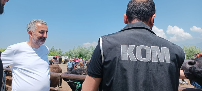 Polisten Kurban satıcılarına sahte para uyarısı