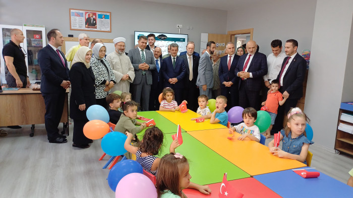 Prof. Dr. Ali Erbaş kuran kursu eğitim programı açılışını yapmak üzere Düzce'ye geldi