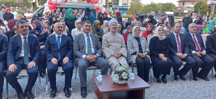 Prof. Dr. Ali Erbaş kuran kursu eğitim programı açılışını yapmak üzere Düzce'ye geldi