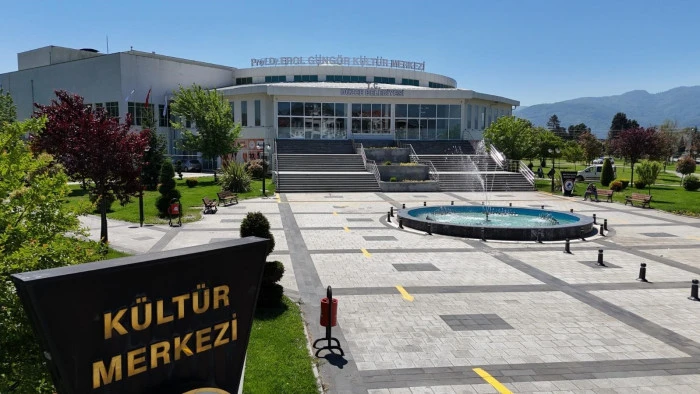 Ünlü sosyolog ve mütefekkir Güngör anılacak