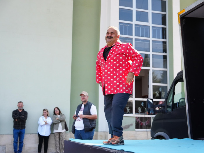 Recep İvedik'in Nurullah abisi mek&acirc;nsın tiyatro!