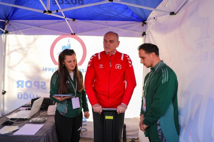 1 haftada bin kişi &ouml;l&ccedil;&uuml;m yaptırdı