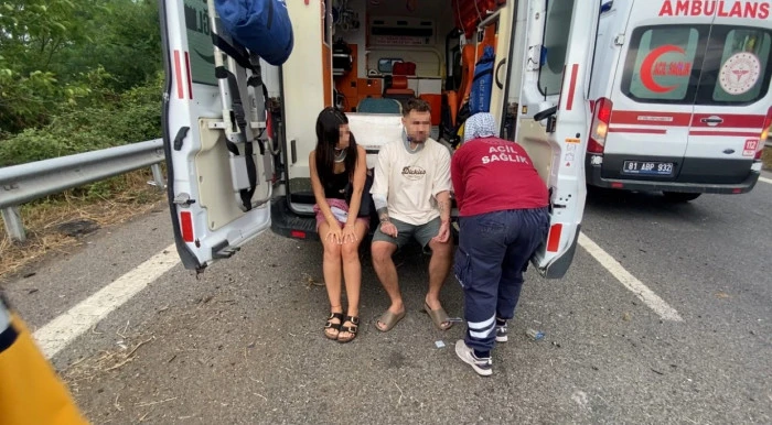  Şarkıcı Çağan Şengül Ankara Konserine Giderken Kaza Yaptı