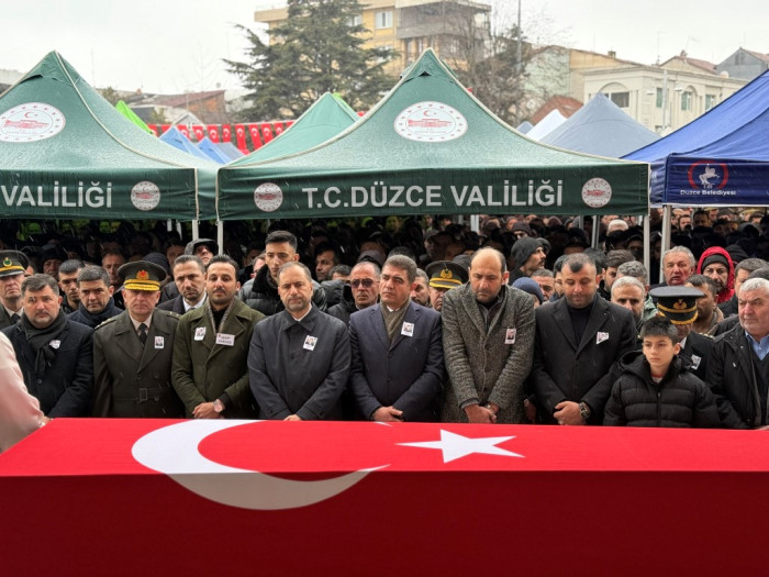 Şehit Piyade Uzman &Ccedil;avuş Mustafa Bazna son yolculuğuna uğurlandı