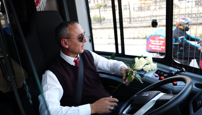 Şoförlere sürpriz kutlama