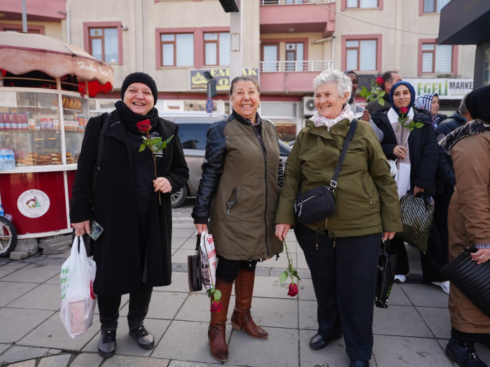 Şoförlere sürpriz kutlama