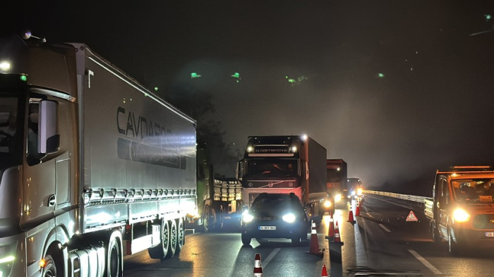 CHP’li meclis üyesinin bulunduğu otomobil kaza yaptı