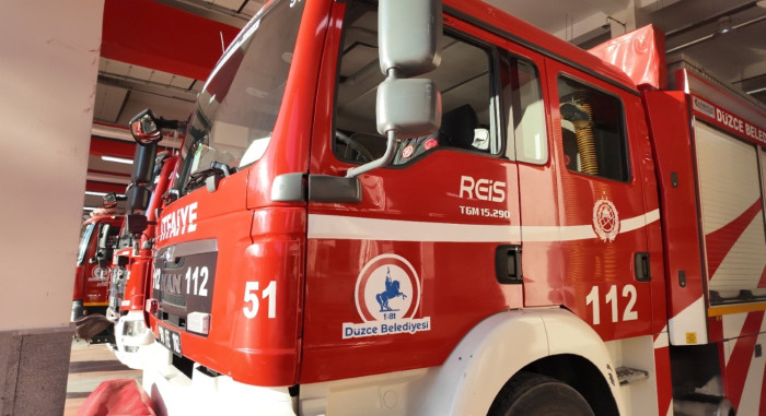 Düzce'de Sürücüler, fermuar sistemi ile yaşama yol verdi