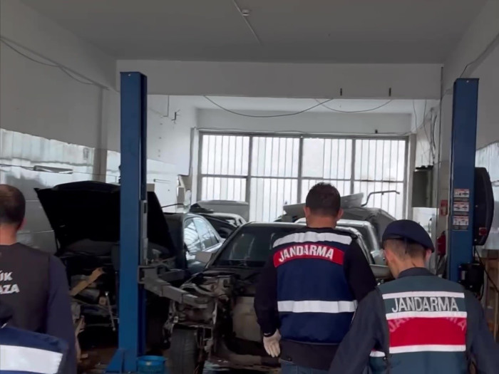 Tamirhaneye baskın yapıldı