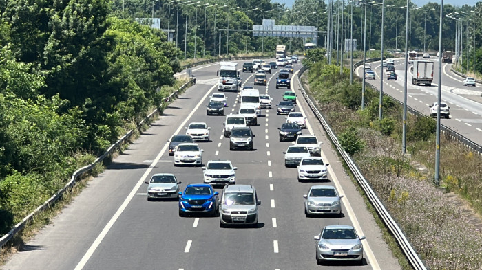 Tüm şeritler doldu, yoğunluk yüzde 80’i geçti