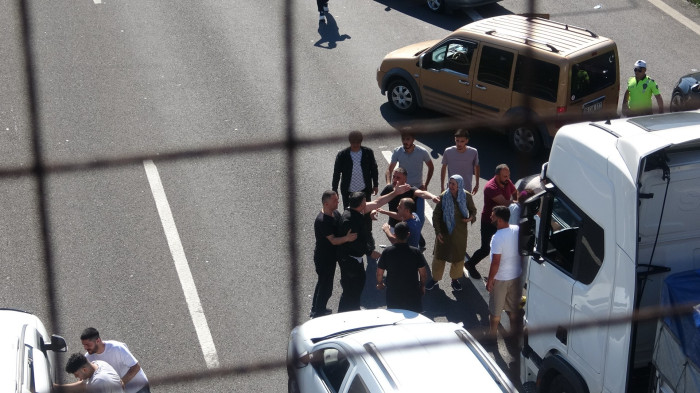 TEM’in Bolu geçişinde yumruk yumruğa kavga