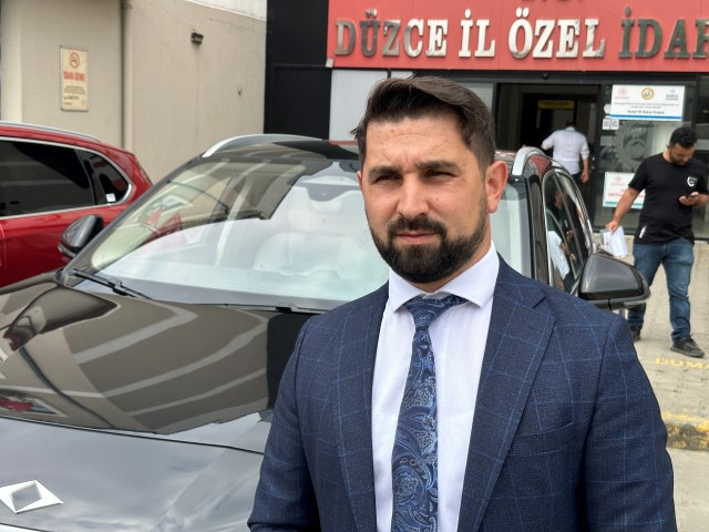 TOGG, Düzce Valisi Cevdet Atay'ın makam aracı oldu