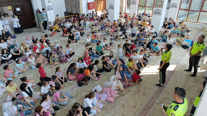 Önce eğitim sonra dondurma ikramı