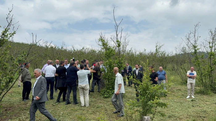 TBMM'nin Düzce'deki Zirai Don Ziyareti ve Çiftçi Görüşmeleri