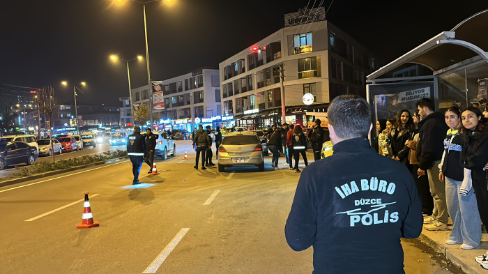 Üniversite bölgesinde Hem havadan hem karadan sıkı denetim yapıldı.