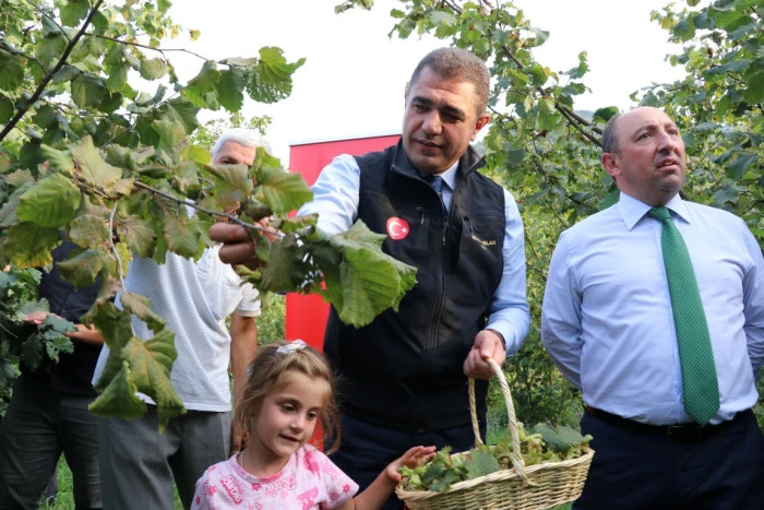 Aslan, yaşanan zirai don ve kuralık nedeniyle bu yıl D&uuml;zce'de 50 bin ton fındık beklediklerini s&ouml;yledi