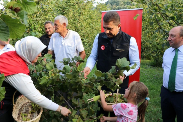 Aslan, yaşanan zirai don ve kuralık nedeniyle bu yıl D&uuml;zce'de 50 bin ton fındık beklediklerini s&ouml;yledi