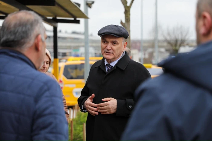 D&uuml;zce otogar kavşağına trafik sinyalizasyon talebi 