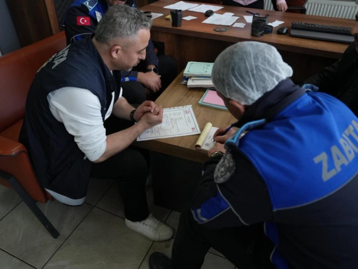 Zabıta işletmeleri tek tek kontrol etti